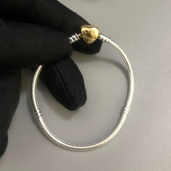 Pandora Moments Heart Clasp Snake Chain Bracelet Wrist Size 6.7 in Bracelet Size - Picture 6 of 6